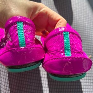 Excellent condition limited release ultraviolet purple Tieks